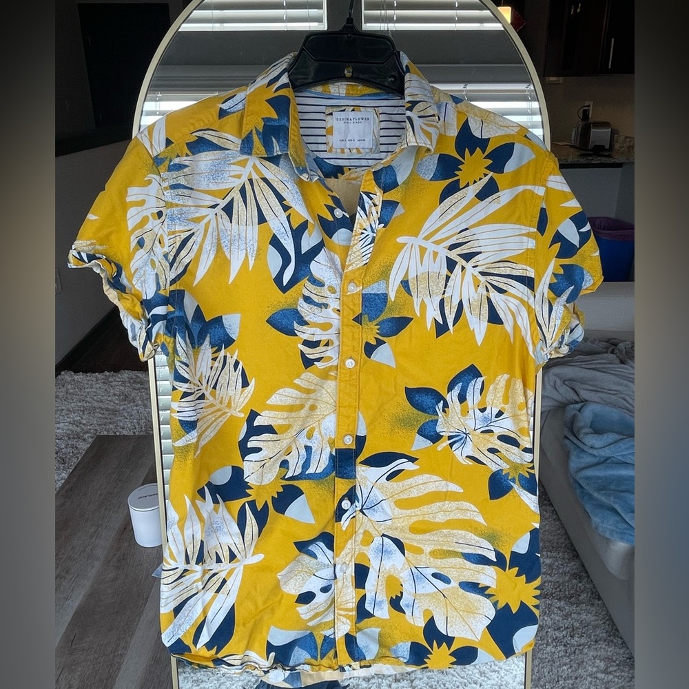 Denim & Flower Yellow Tropical Button-Down Shirt with Navy and White Print